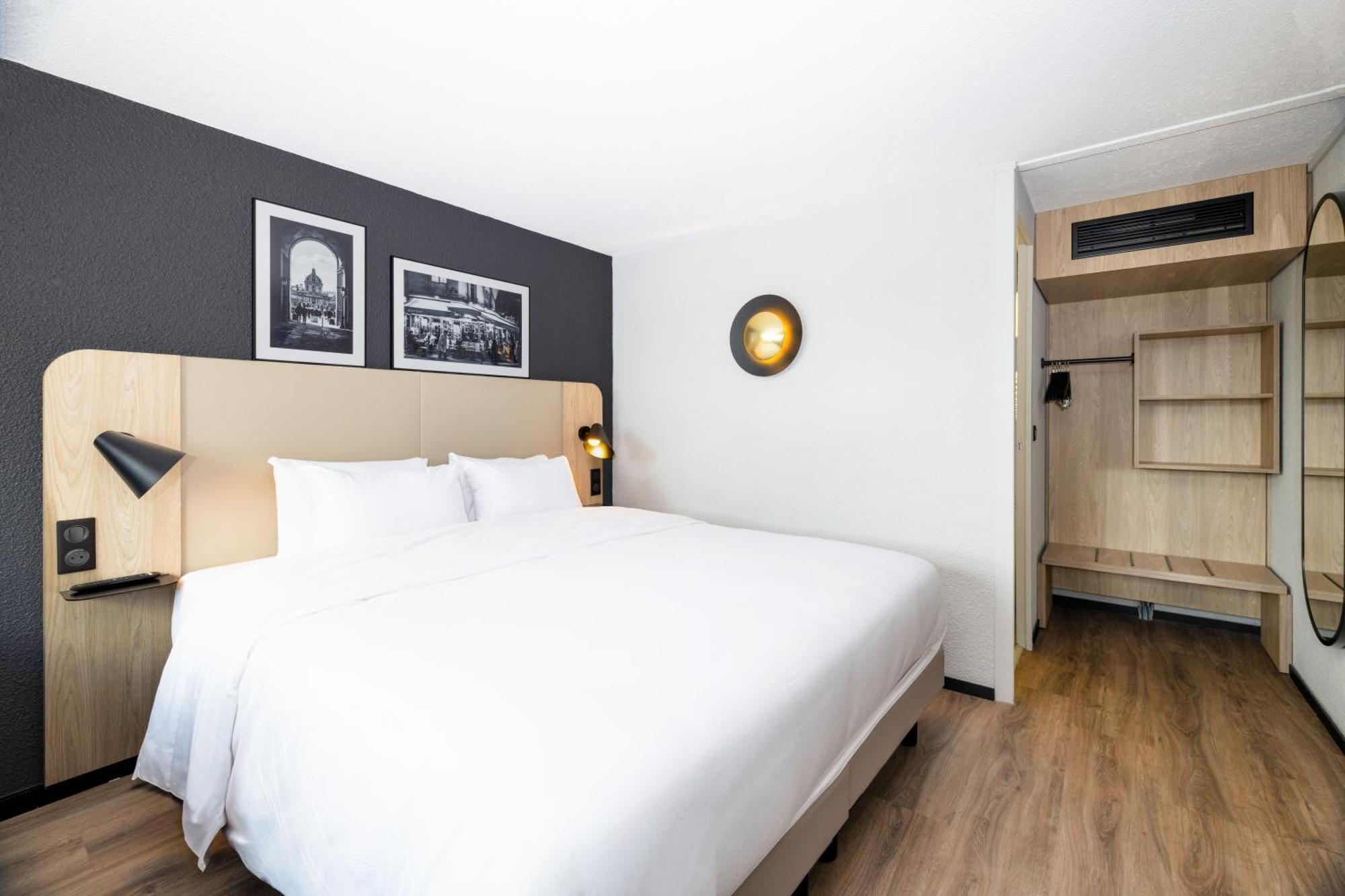 Campanile Bordeaux Est - Artigues Hotell Exteriör bild